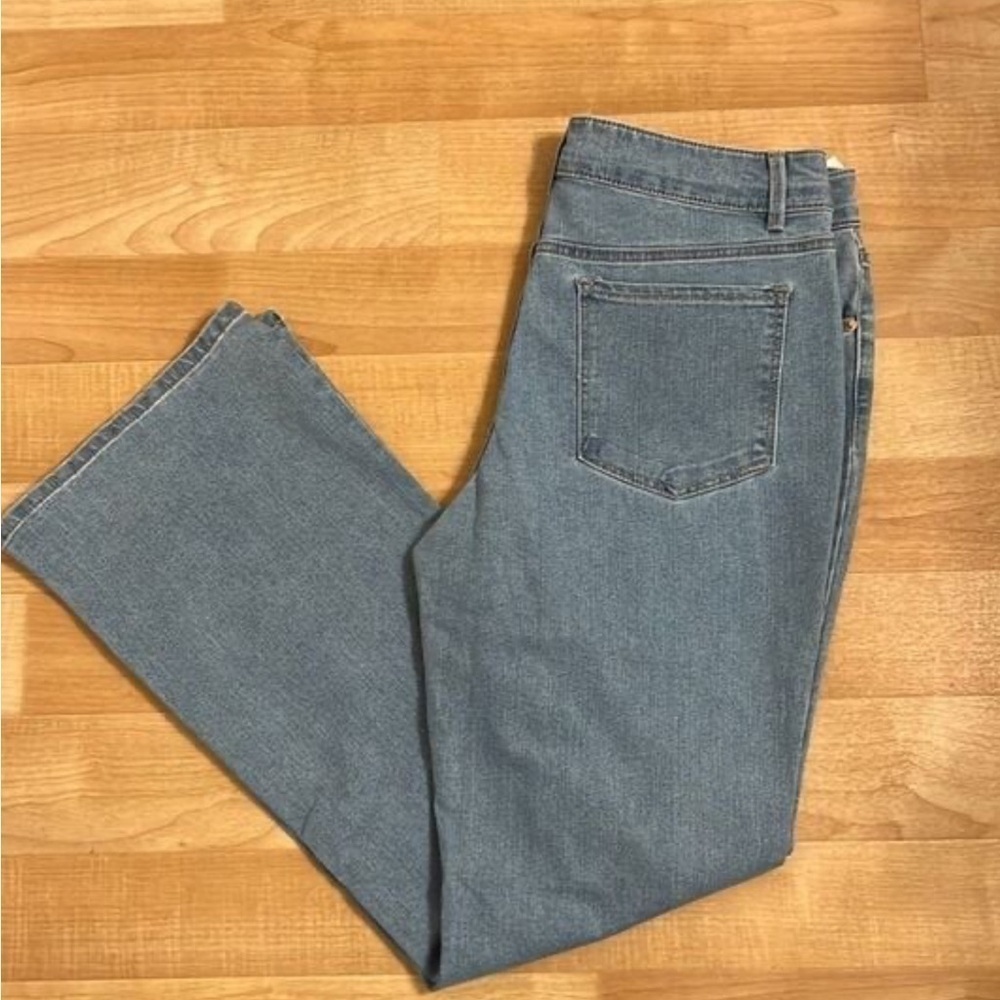 Women's Mid Rise Boot Cut Jeans size 15 - Picture 2 of 2